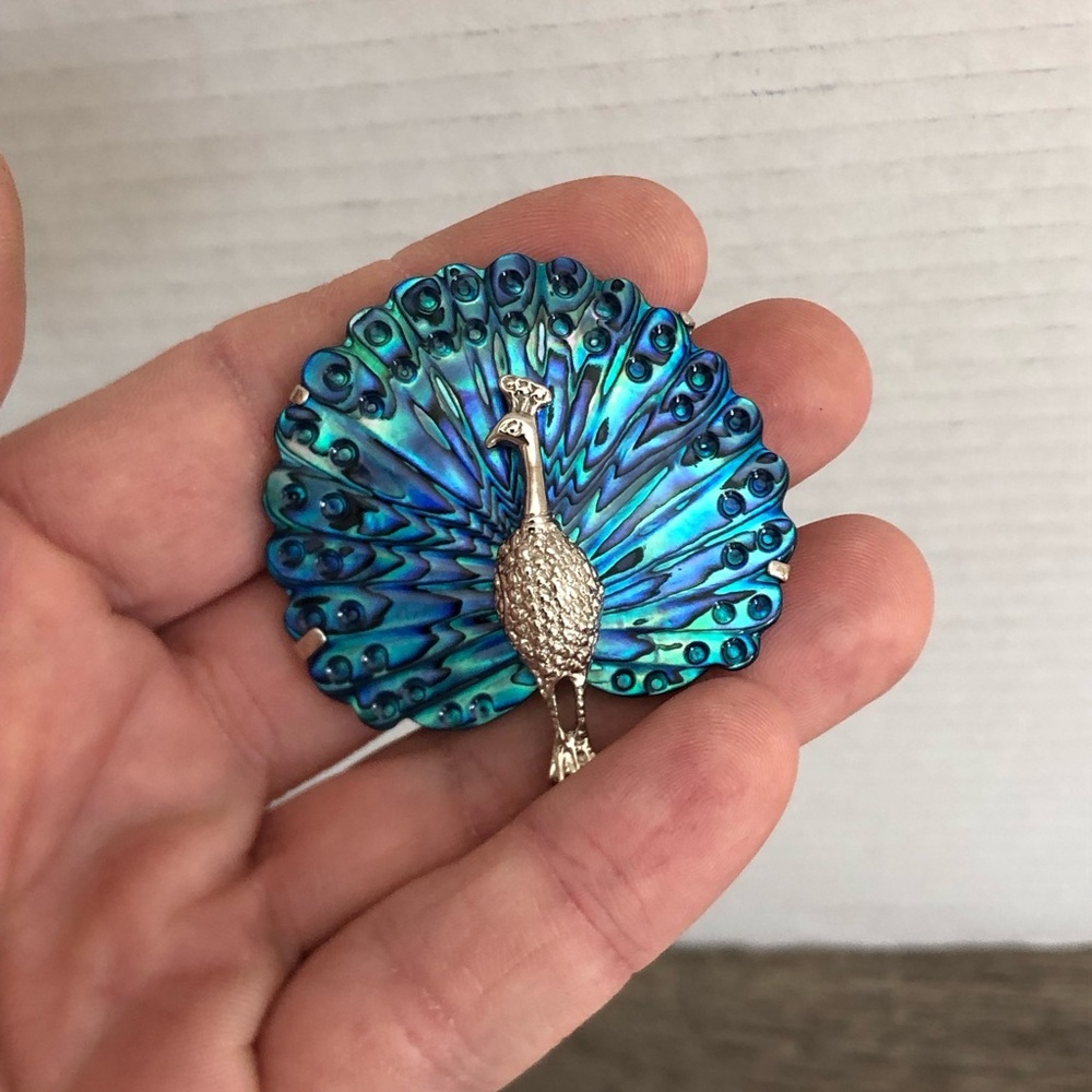 Stunning Vtg Abalone Shell Peacock Brooch - Picture 8 of 8